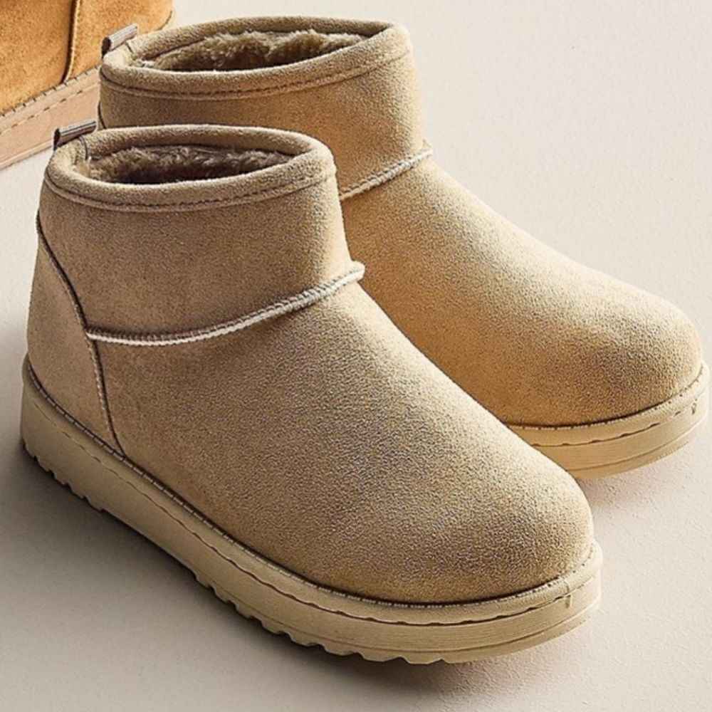 New! SO Faux Fur Taupe Winter Ultra Low Mini Boots